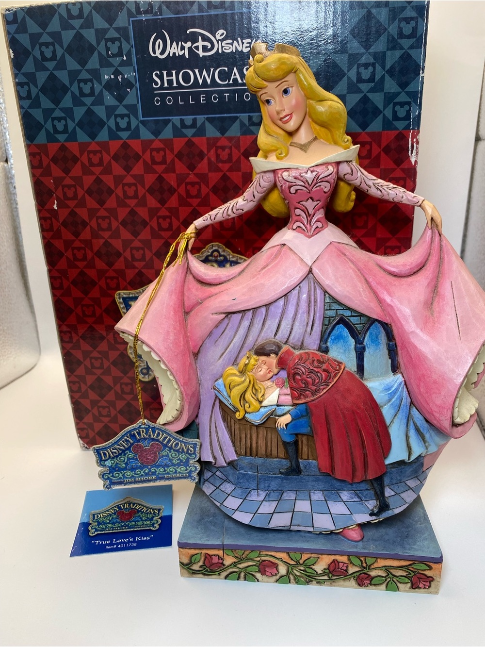 Vintage New Disney Traditions Jim Shore Sleeping Beauty Sculpture